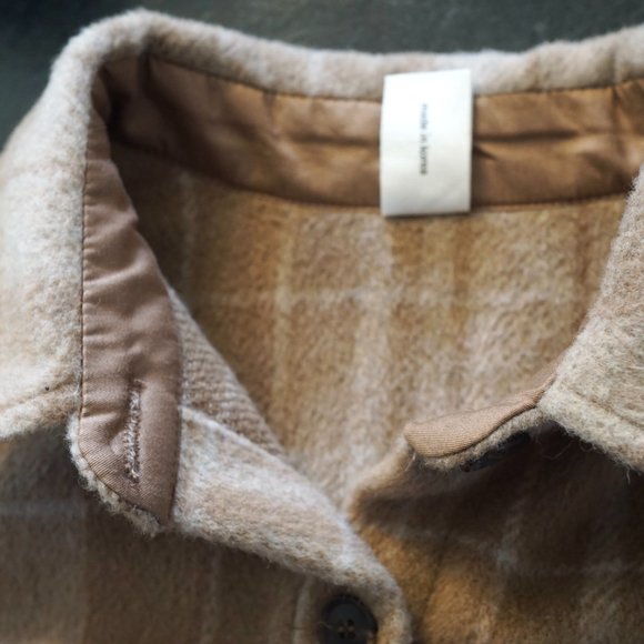 Super cozy MK made in Korea button up flannel - Picture 4 of 8